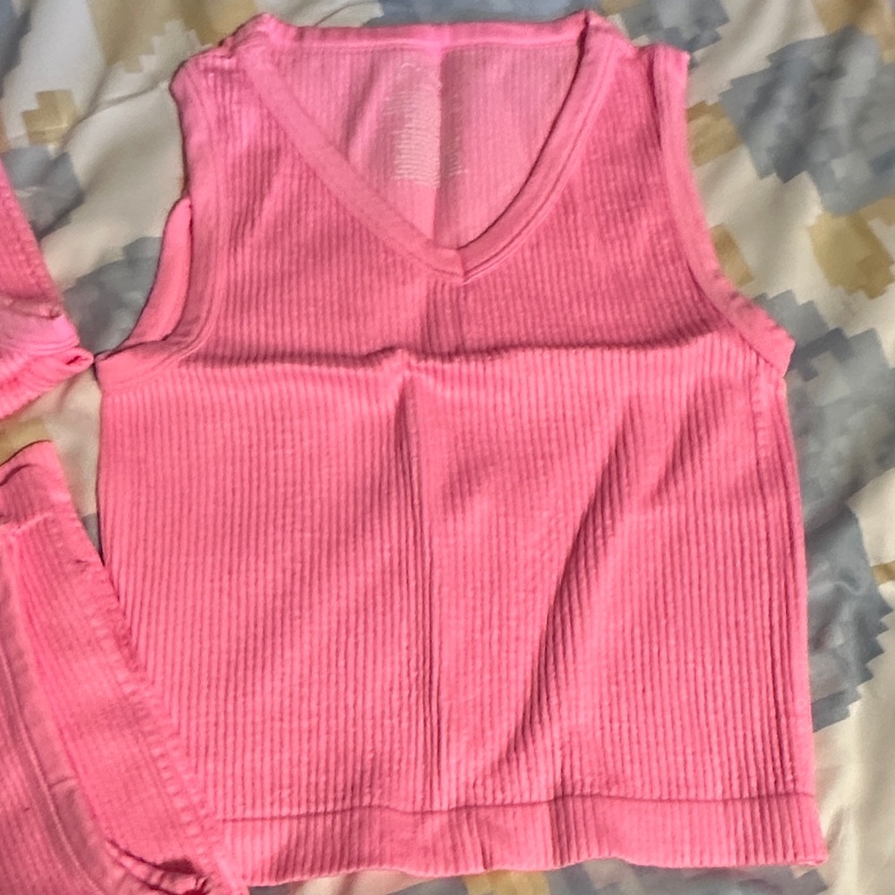 Pink Ribbed Sleeveless Top